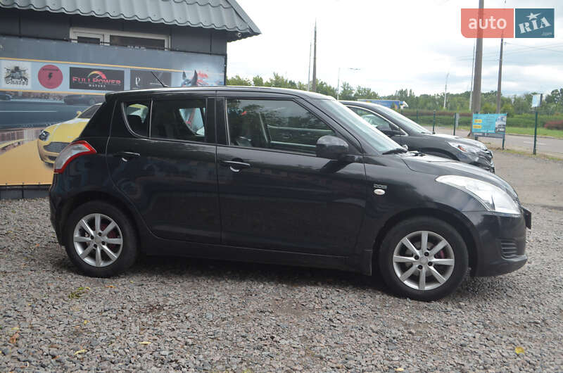 Хетчбек Suzuki Swift 2013 в Києві