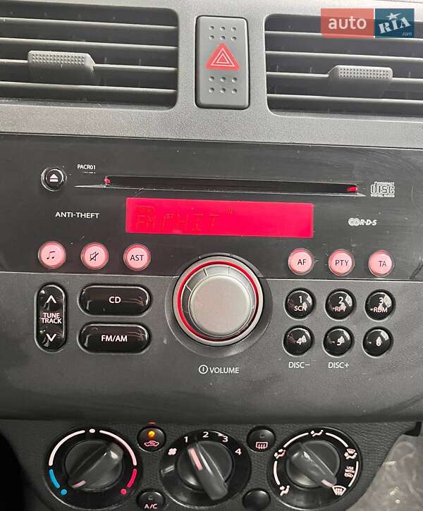 Хетчбек Suzuki Swift 2007 в Львові фото 5 Хетчбек Suzuki Swift 2007 в Львові