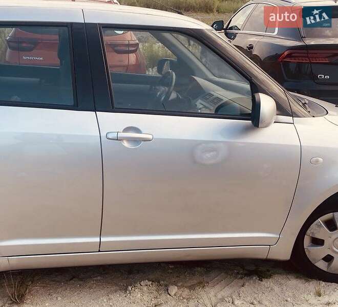Хетчбек Suzuki Swift 2007 в Львові фото 7 Хетчбек Suzuki Swift 2007 в Львові