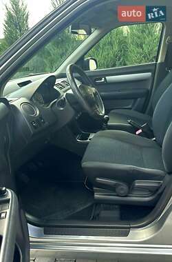 Хэтчбек Suzuki Swift 2008 в 
