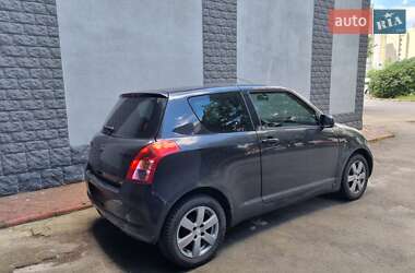 Хэтчбек Suzuki Swift 2008 в 