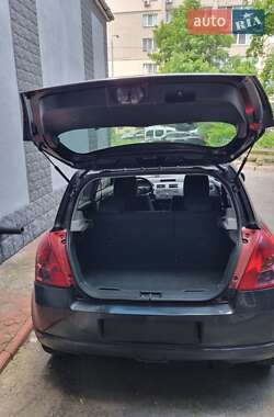 Хэтчбек Suzuki Swift 2008 в 