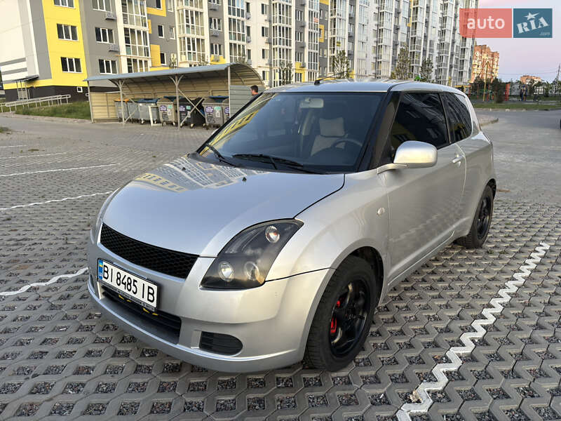 Хэтчбек Suzuki Swift 2007 в Полтаве