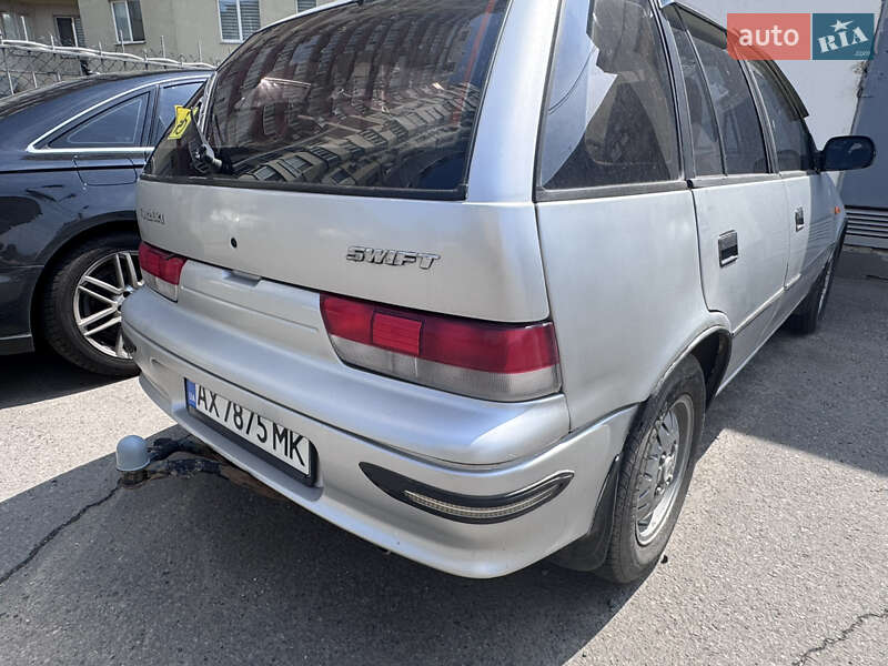Хэтчбек Suzuki Swift 2003 в Харькове фото 10 Хэтчбек Suzuki Swift 2003 в Харькове