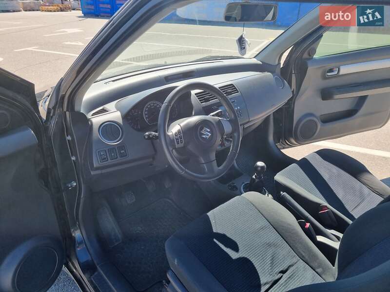 Хетчбек Suzuki Swift 2008 в Києві