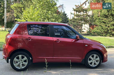 Хэтчбек Suzuki Swift 2007 в 