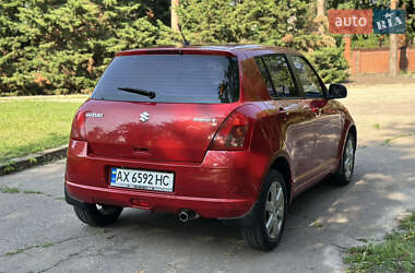 Хэтчбек Suzuki Swift 2007 в 