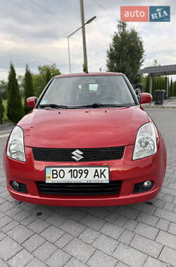 Хетчбек Suzuki Swift 2007 в 