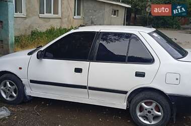 Седан Suzuki Swift 1996 в 