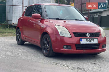 Хэтчбек Suzuki Swift 2006 в Киеве