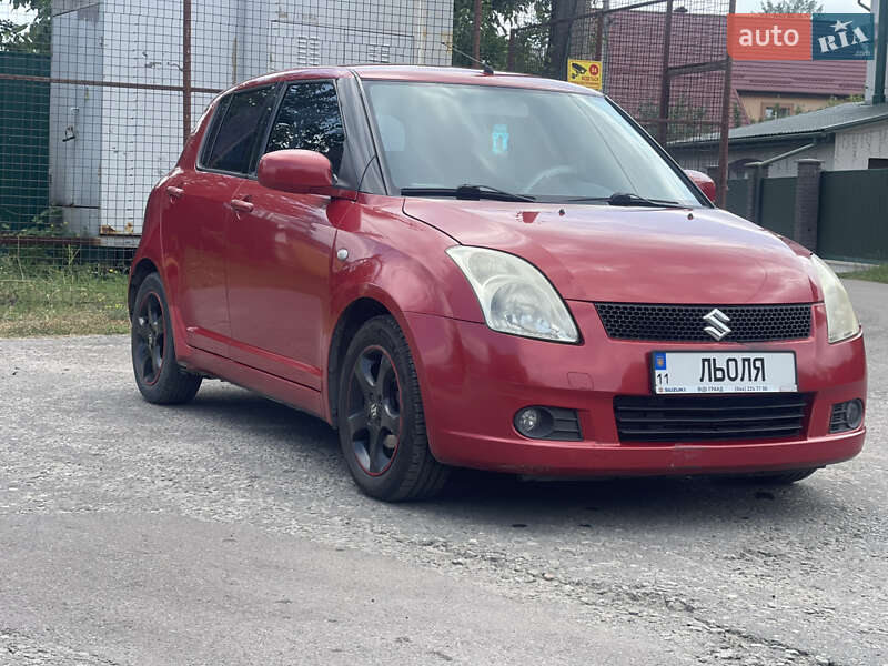 Хетчбек Suzuki Swift 2006 в 