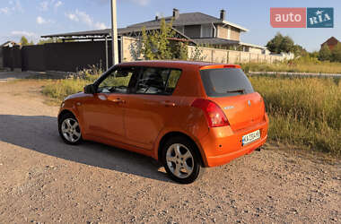 Хетчбек Suzuki Swift 2006 в 