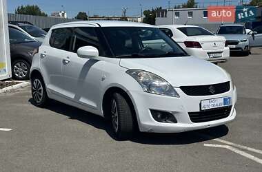 Хетчбек Suzuki Swift 2011 в 