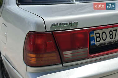 Седан Suzuki Swift 2003 в 