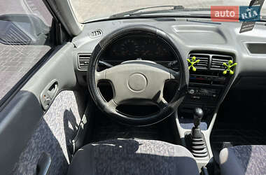 Седан Suzuki Swift 2003 в 