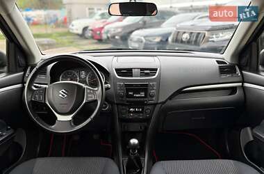 Хетчбек Suzuki Swift 2013 в 