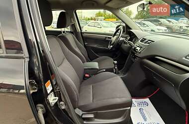 Хетчбек Suzuki Swift 2013 в 