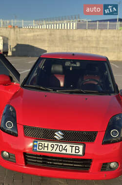 Хэтчбек Suzuki Swift 2007 в 