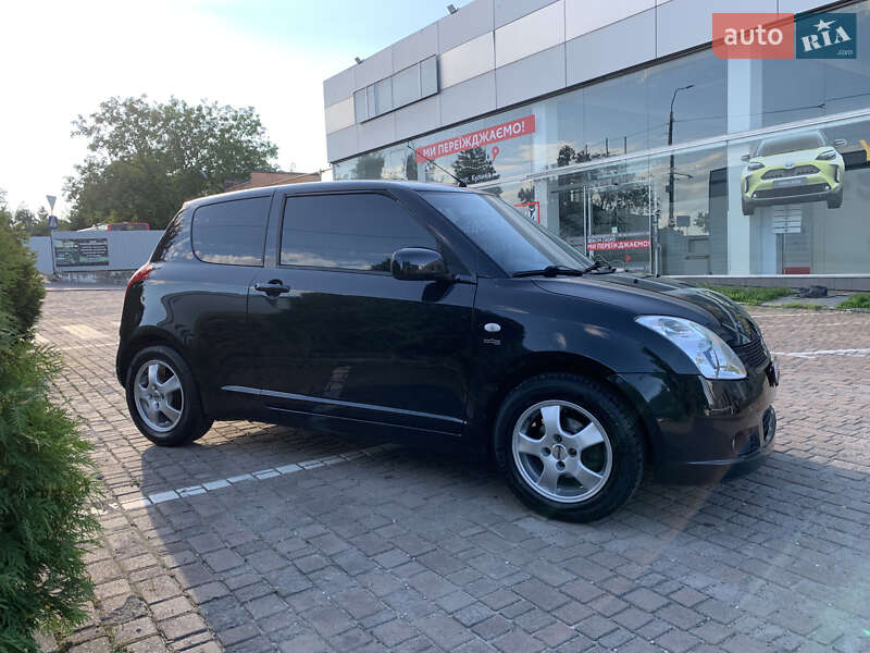 Хетчбек Suzuki Swift 2008 в Рівному фото 5 Хетчбек Suzuki Swift 2008 в Рівному