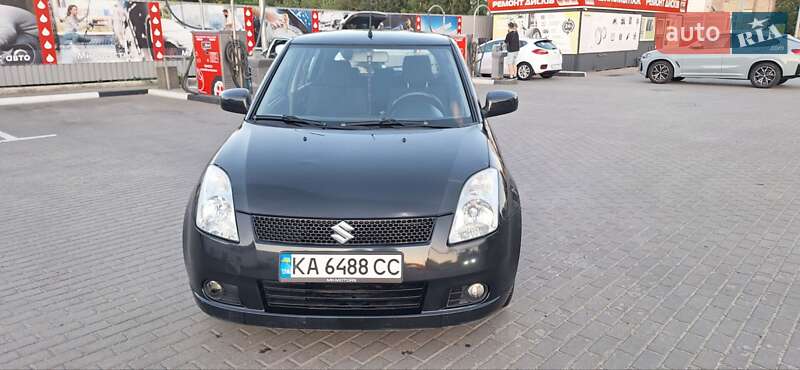 Хетчбек Suzuki Swift 2006 в Києві