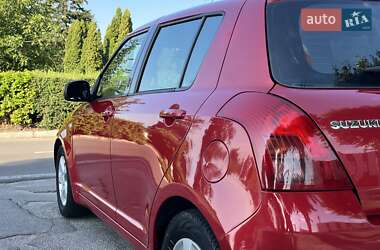Хэтчбек Suzuki Swift 2006 в 
