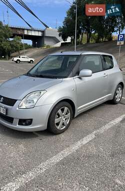 Хэтчбек Suzuki Swift 2008 в 