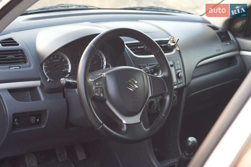Хетчбек Suzuki Swift 2011 в Покровському фото 2 Хетчбек Suzuki Swift 2011 в Покровському