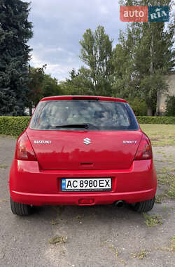 Хэтчбек Suzuki Swift 2006 в 