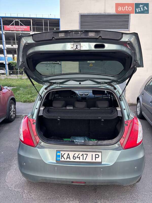 Хетчбек Suzuki Swift 2011 в Харкові
