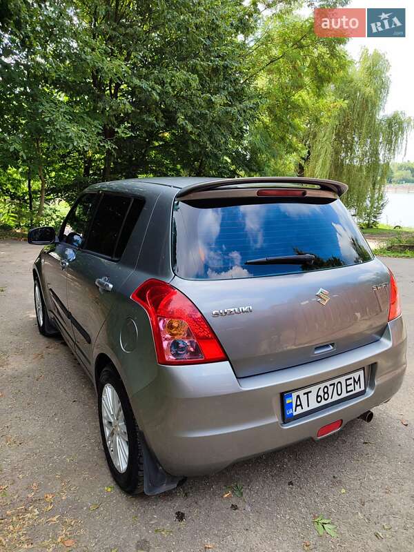Хетчбек Suzuki Swift 2008 в Івано-Франківську