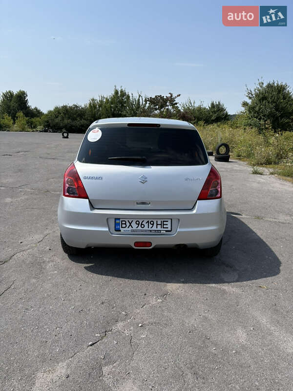 Хэтчбек Suzuki Swift 2008 в Хмельницком
