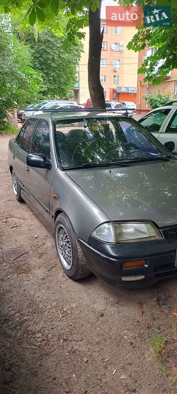 Седан Suzuki Swift 1995 в 
