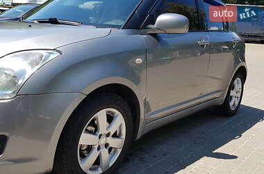 Хэтчбек Suzuki Swift 2008 в 