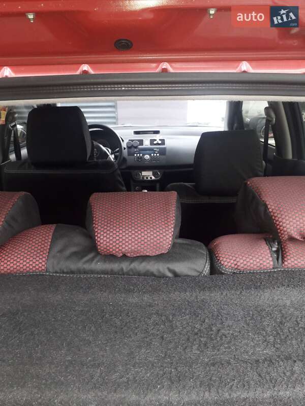 Хэтчбек Suzuki Swift 2007 в Киеве фото 26 Хэтчбек Suzuki Swift 2007 в Киеве