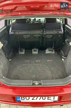 Хэтчбек Suzuki Swift 2007 в 