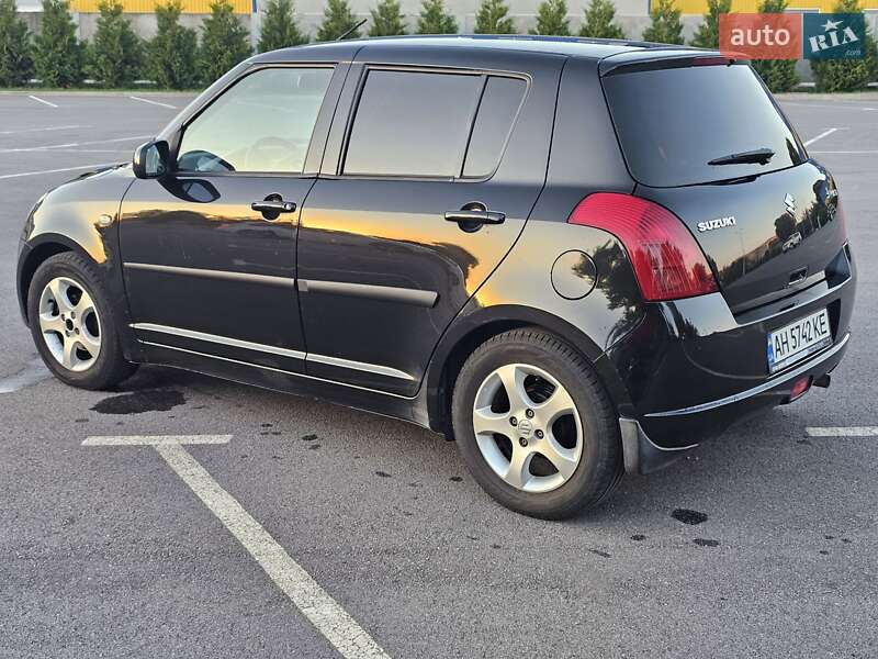 Хетчбек Suzuki Swift 2007 в Вінниці