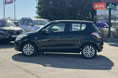 Хетчбек Suzuki Swift 2013 в 