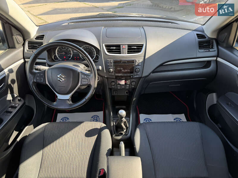 Хетчбек Suzuki Swift 2013 в Києві