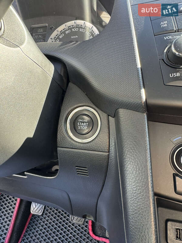 Хетчбек Suzuki Swift 2013 в Києві