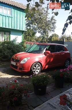 Хэтчбек Suzuki Swift 2008 в Киеве