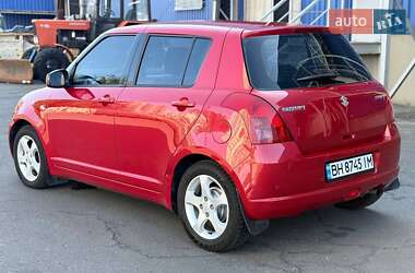 Хэтчбек Suzuki Swift 2006 в 