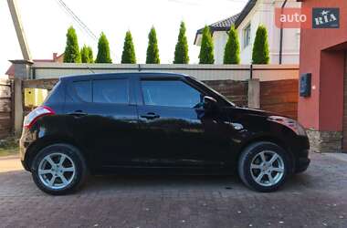 Хэтчбек Suzuki Swift 2013 в 
