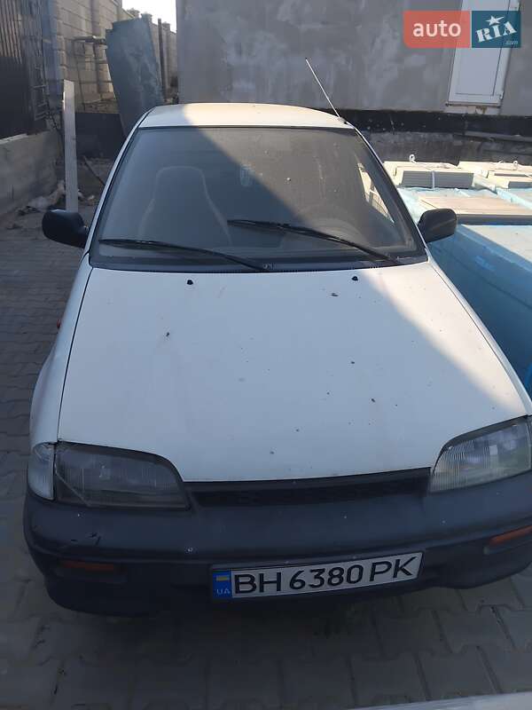 Хэтчбек Suzuki Swift 1994 в Одессе фото 2 Хэтчбек Suzuki Swift 1994 в Одессе