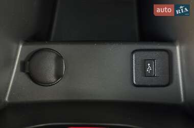 Хэтчбек Suzuki Swift 2011 в 