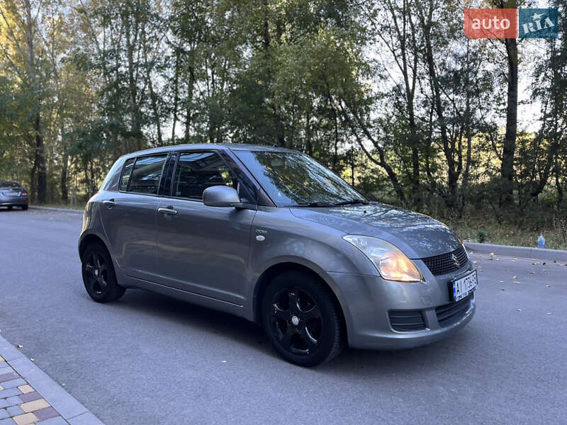 Хэтчбек Suzuki Swift 2008 в Чернигове