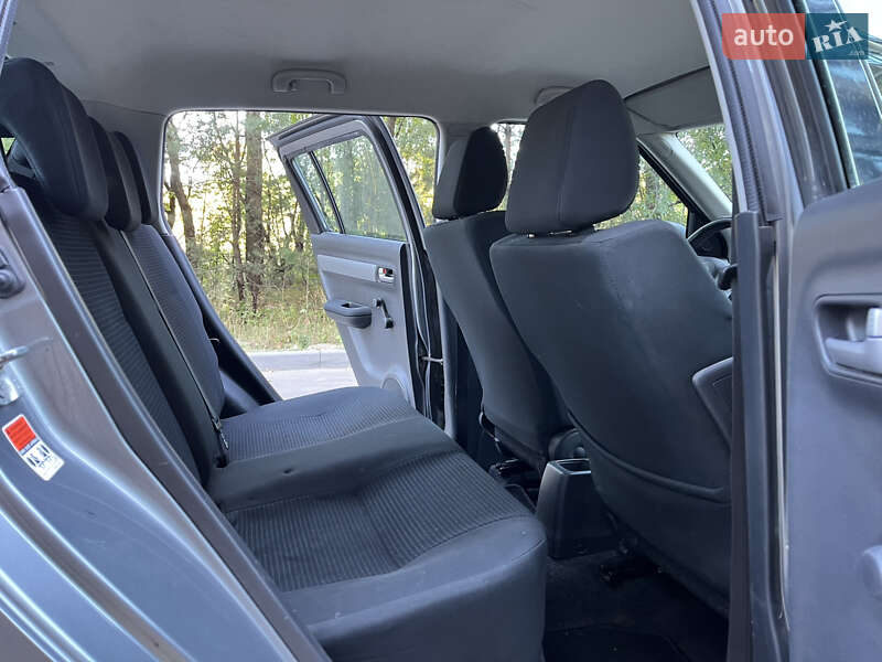 Хэтчбек Suzuki Swift 2008 в Чернигове