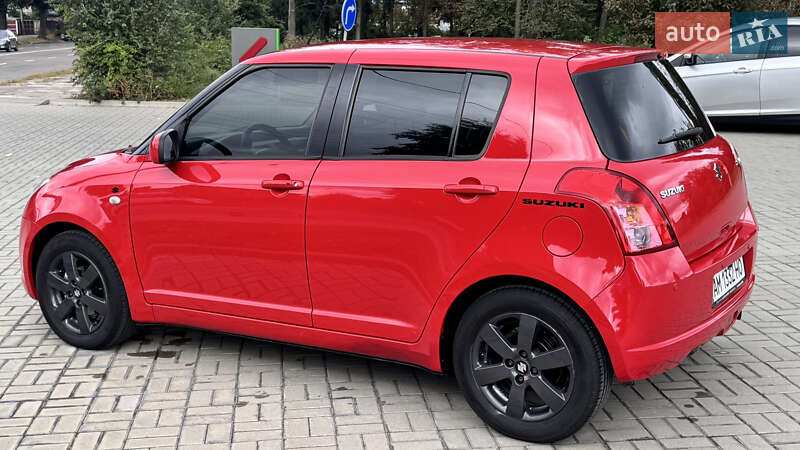 Хетчбек Suzuki Swift 2008 в Житомирі