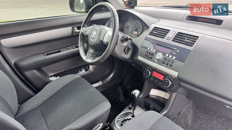 Хетчбек Suzuki Swift 2008 в Житомирі
