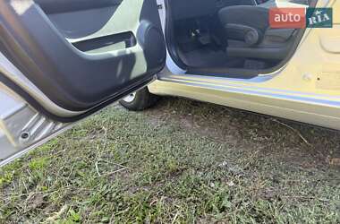 Хэтчбек Suzuki Swift 2006 в 