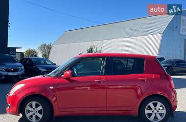 Хетчбек Suzuki Swift 2010 в 